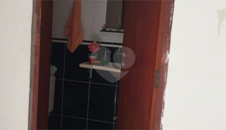 Casa à venda com 3 quartos, sendo 1 suíte,  em Jardim Valéria, Guarulhos, SP