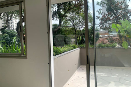 Apartamento à venda com 2 suítes em Vila Madalena, São Paulo, SP