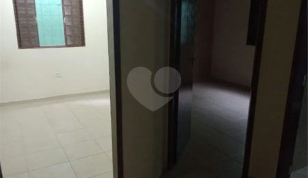 Casa à venda com 3 quartos em Jardim Santa Júlia, São José dos Campos, SP
