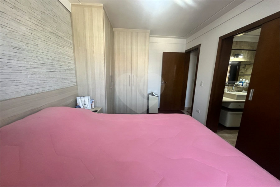 Casa à venda com 4 quartos, sendo 3 suítes, em Vila Guilherme, São Paulo, SP