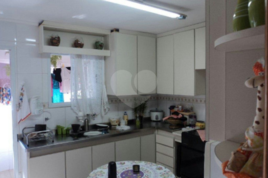 Apartamento à venda com 2 quartos em Vila Romero, São Paulo, SP