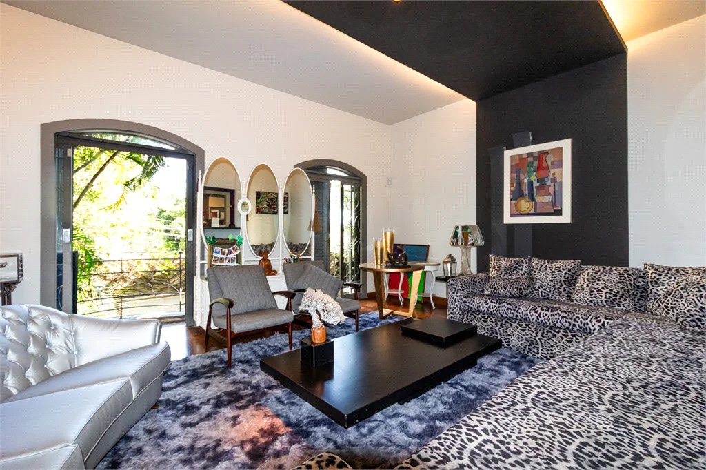 Casa à venda ou para alugar com 3 quartos, sendo 1 suíte, em Butantã, São Paulo, SP