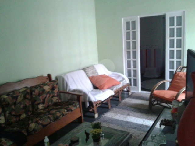 Sobrado à venda com 6 quartos, sendo 1 suíte,  em Santana, São Paulo, SP