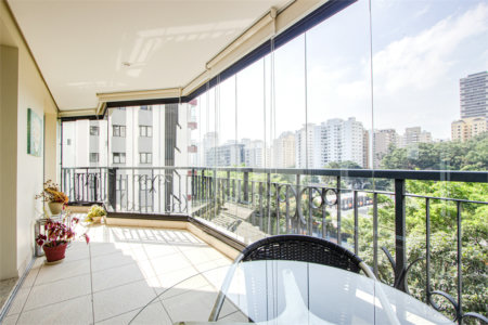Apartamento à venda com 4 quartos, sendo 3 suítes, em Cidade Monções, São Paulo, SP