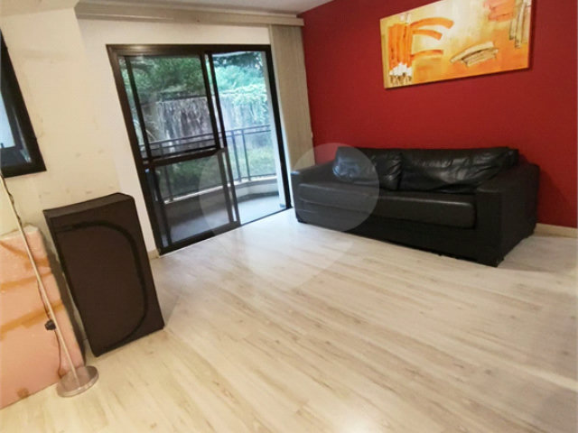 Apartamento à venda com 3 quartos, sendo 1 suíte,  em Santana, São Paulo, SP