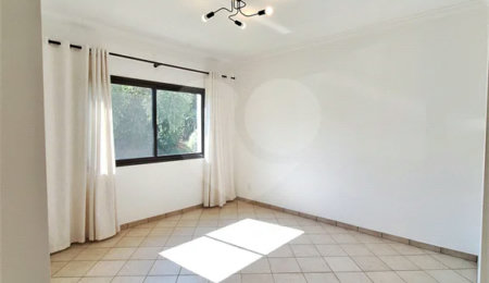 Casa à venda com 3 suítes no condomínio Jardim Paulista I, Vinhedo - SP