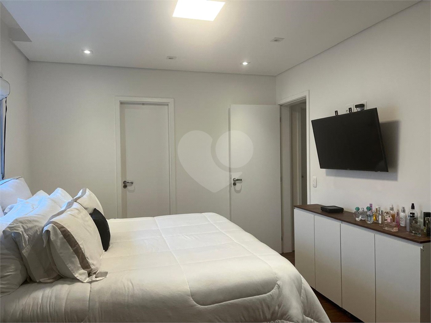 Apartamento à venda com 2 suítes em Barra Funda, São Paulo, SP