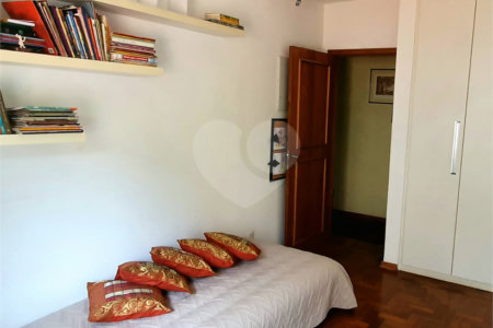 Apartamento à venda com 3 quartos, sendo 2 suítes, em Itaim Bibi, São Paulo, SP