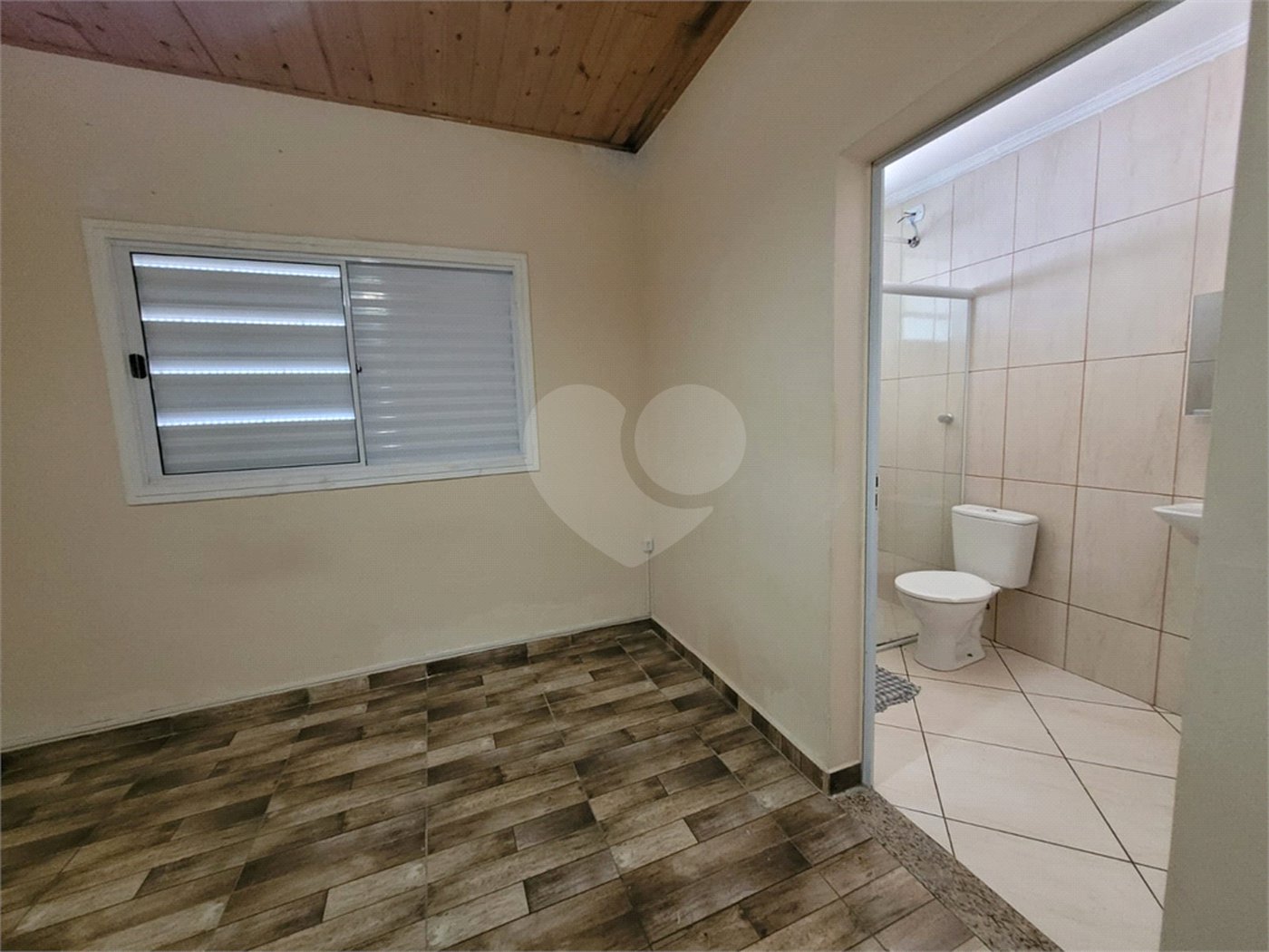 Chácara à venda com 2 quartos, sendo 1 suíte, em Chácaras Copaco, Arujá, SP