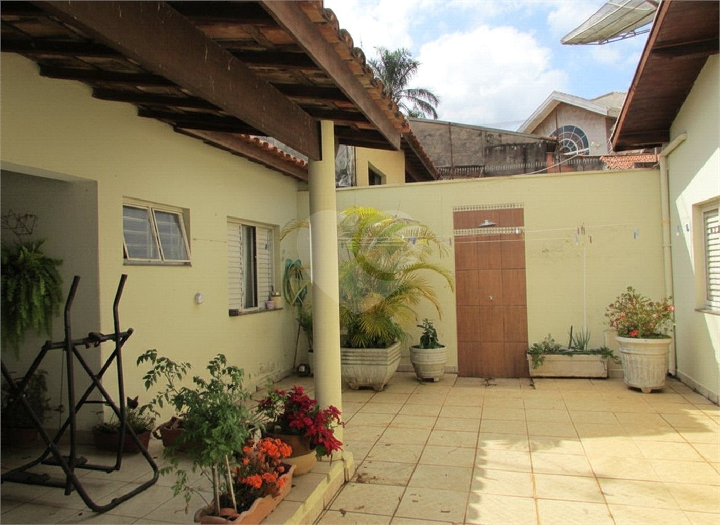 Casa à venda com 3 quartos, sendo 1 suíte,  em Vila Rosa, Itapetininga, SP