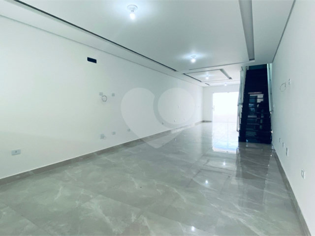 Casa à venda com 3 suítes em Vila Maria, São Paulo, SP