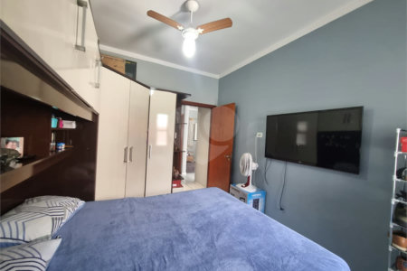 Casa à venda com 2 quartos, sendo 1 suíte,  em Aparecidinha, Sorocaba, SP