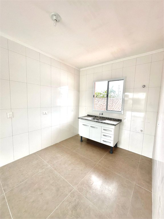 Apartamento à venda ou para alugar com 2 quartos, sendo 1 suíte, em Vista Linda, Bertioga, SP