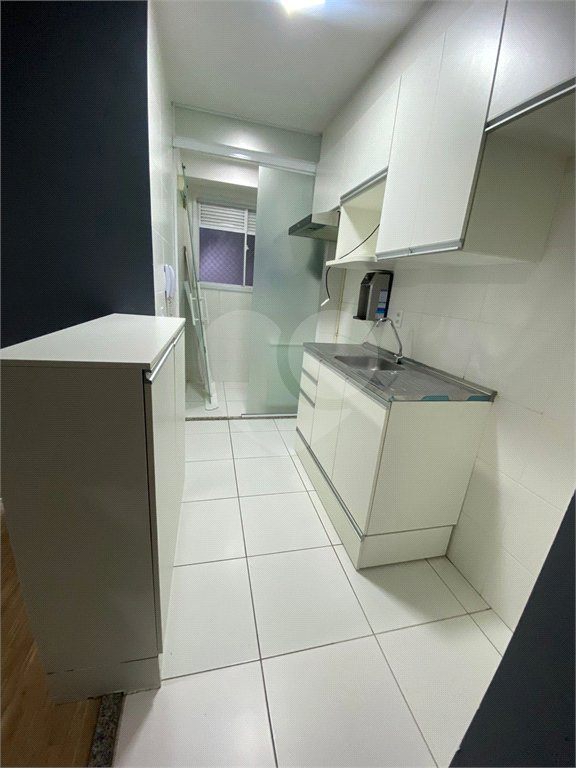 Apartamento à venda com 2 quartos em Vila Zat, São Paulo, SP