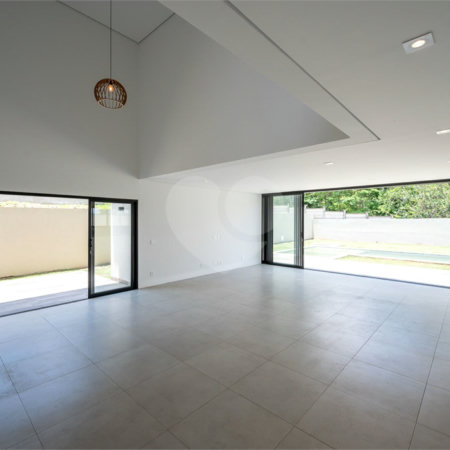 Casa à venda ou para alugar com 4 suítes no condomínio Residencial Arboretum, Vinhedo - SP