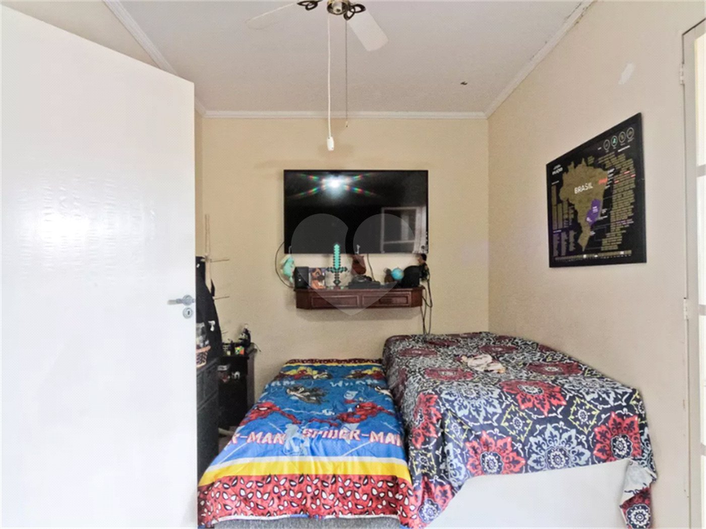 Salão à venda ou para alugar com 3 quartos, sendo 1 suíte, em Jardim Monjolo, São Paulo, SP