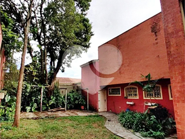 Casa à venda com 4 quartos, sendo 1 suíte,  no condomínio Chacarás Bela Vista, Mairiporã - SP