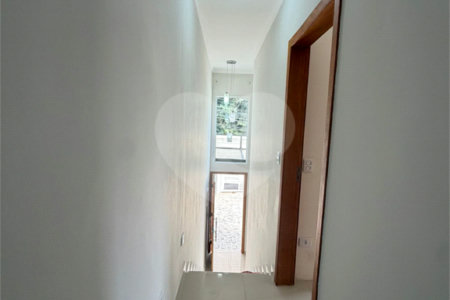 Sobrado à venda com 3 quartos, sendo 1 suíte,  em Jardim Maristela, Atibaia, SP