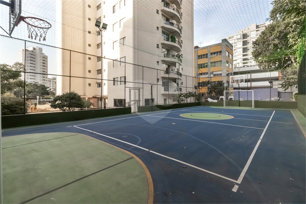 Apartamento à venda com 3 quartos, sendo 1 suíte,  em Vila Clementino, São Paulo, SP