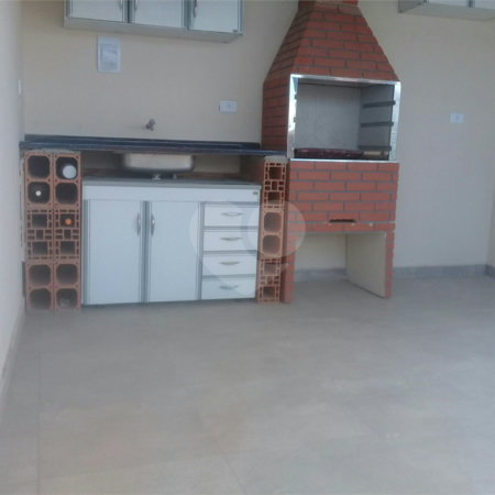 Sobrado à venda com 4 quartos, sendo 2 suítes,  em Jardim Regina, Indaiatuba, SP