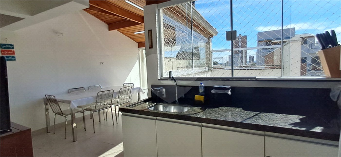 Cobertura à venda com 2 suítes em Campestre, Santo André, SP