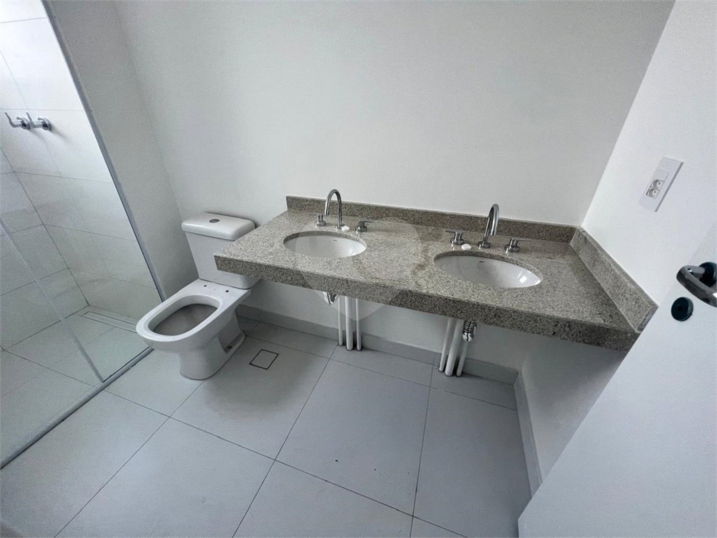 Apartamento à venda com 2 suítes em Parque Campolim, Sorocaba, SP