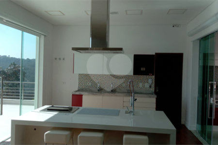 Casa à venda com 4 suítes em Jardim Imperial Hills Iii, Arujá, SP