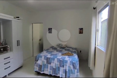 Casa à venda com 4 suítes no Centro, Santa Cruz Cabrália, BA
