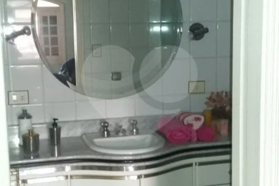 Casa à venda com 3 quartos, sendo 2 suítes, em Tucuruvi, São Paulo, SP
