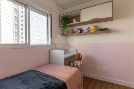 Apartamento à venda com 3 quartos, sendo 1 suíte,  em Alto da Lapa, São Paulo, SP