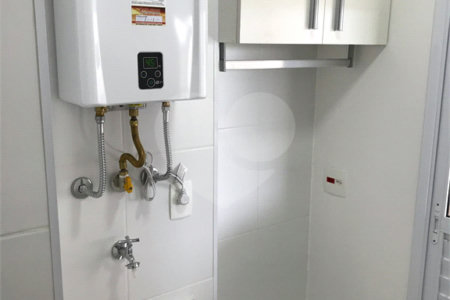 Apartamento à venda com 2 quartos, sendo 1 suíte,  em Melville Empresarial I e II, Barueri, SP
