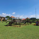 Terreno à venda no condomínio Village Saint Charbel, Araçoiaba da Serra - SP