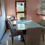 Casa à venda com 3 quartos, sendo 2 suítes, no condomínio Vinhas da Vista Alegre - Lado Sede, Vinhedo - SP