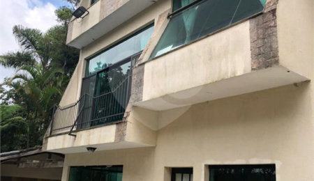 Casa à venda com 5 suítes no condomínio Alpes da Cantareira, Mairiporã - SP