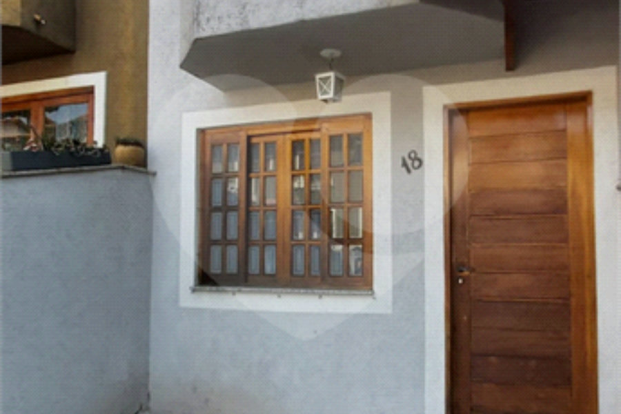 Casa à venda com 2 quartos no condomínio Parque das Araucárias, São Paulo - SP