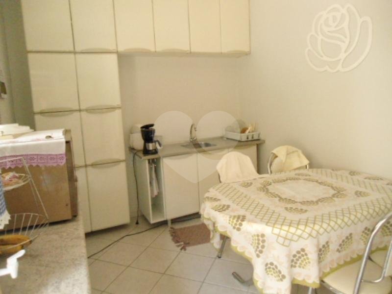 Sobrado à venda com 3 quartos, sendo 1 suíte,  em Parada Inglesa, São Paulo, SP