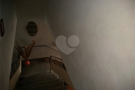 Casa à venda com 4 quartos, sendo 1 suíte, em Campo Belo, São Paulo, SP