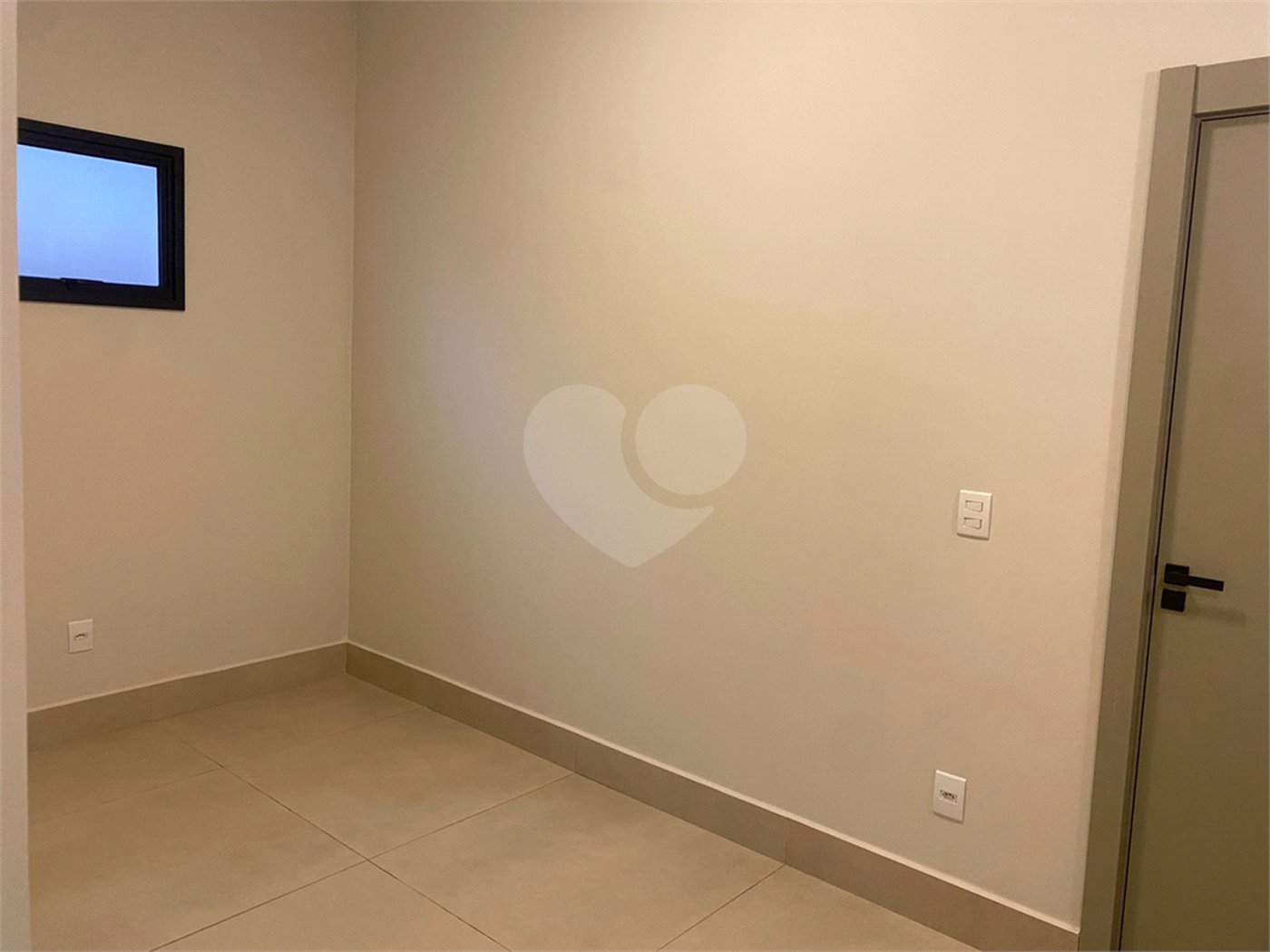 Casa à venda com 3 suítes no condomínio Quinta dos Ventos, Ribeirão Preto - SP