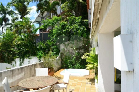 Casa à venda com 4 suítes em Joá, Rio de Janeiro, RJ