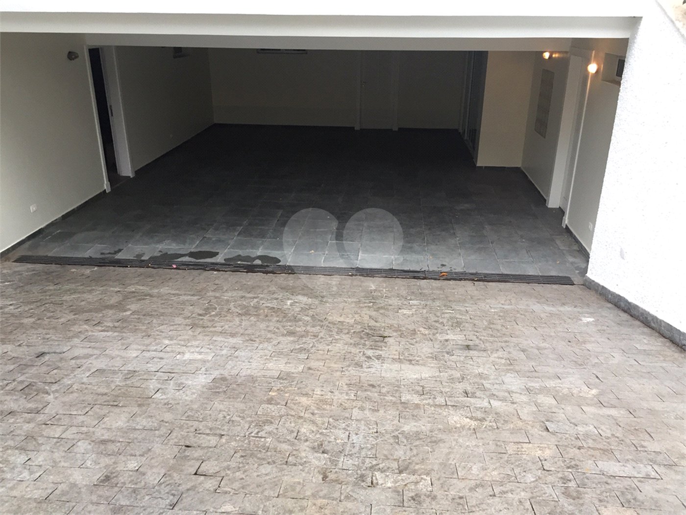 Casa à venda com 4 quartos, sendo 2 suítes, no condomínio Residencial Morumbi, São Paulo - SP