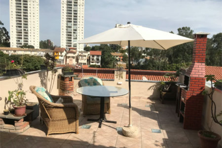Sobrado à venda com 3 quartos, sendo 1 suíte, em Vila Suzana, São Paulo, SP