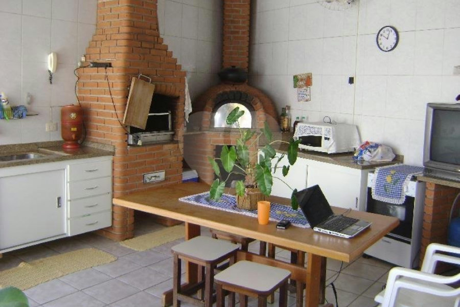 Casa à venda com 3 suítes em Ipiranga, São Paulo, SP