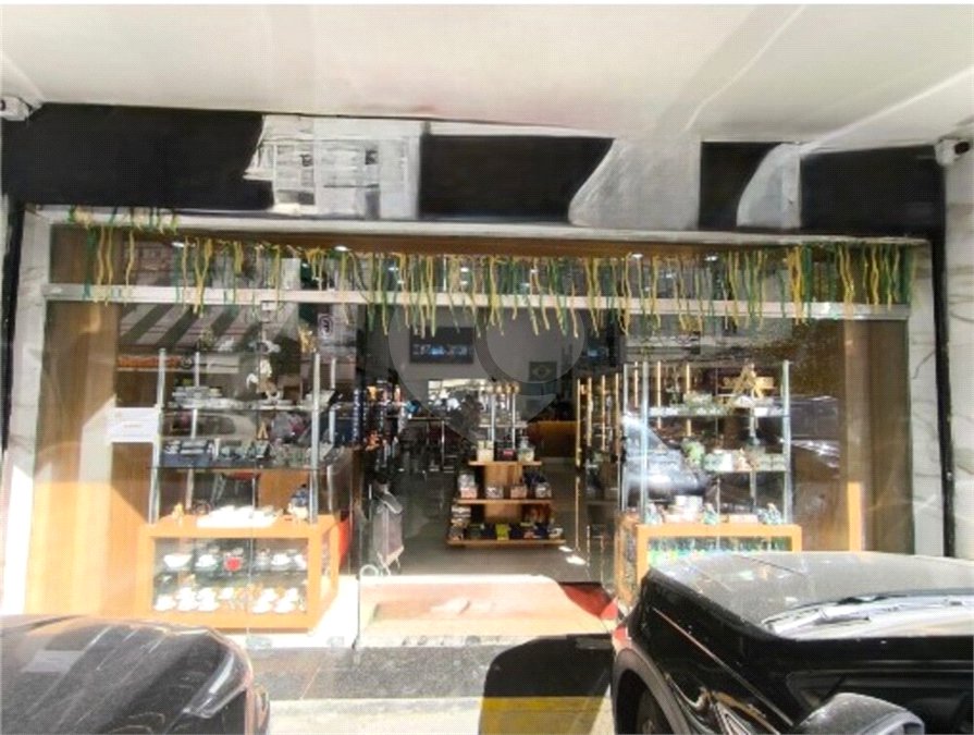 Salão à venda em Pinheiros, São Paulo, SP
