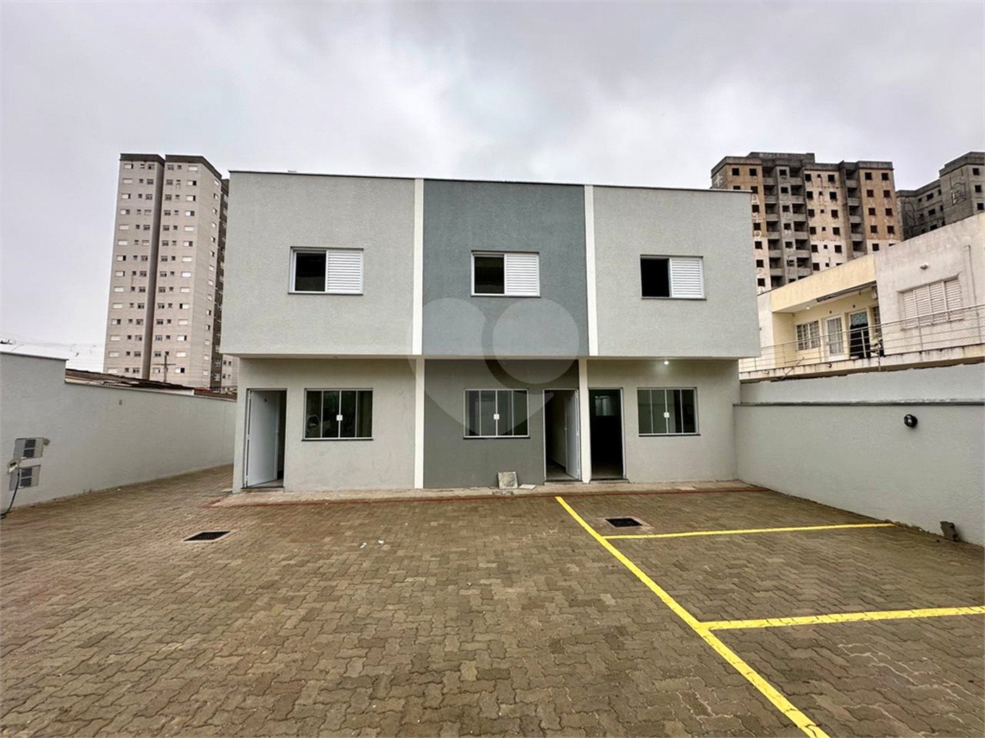 Casa à venda com 2 quartos no condomínio Residencial Vila Nova, Sorocaba - SP