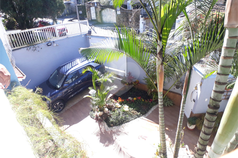 Sobrado à venda com 3 suítes em Horto Florestal, São Paulo, SP
