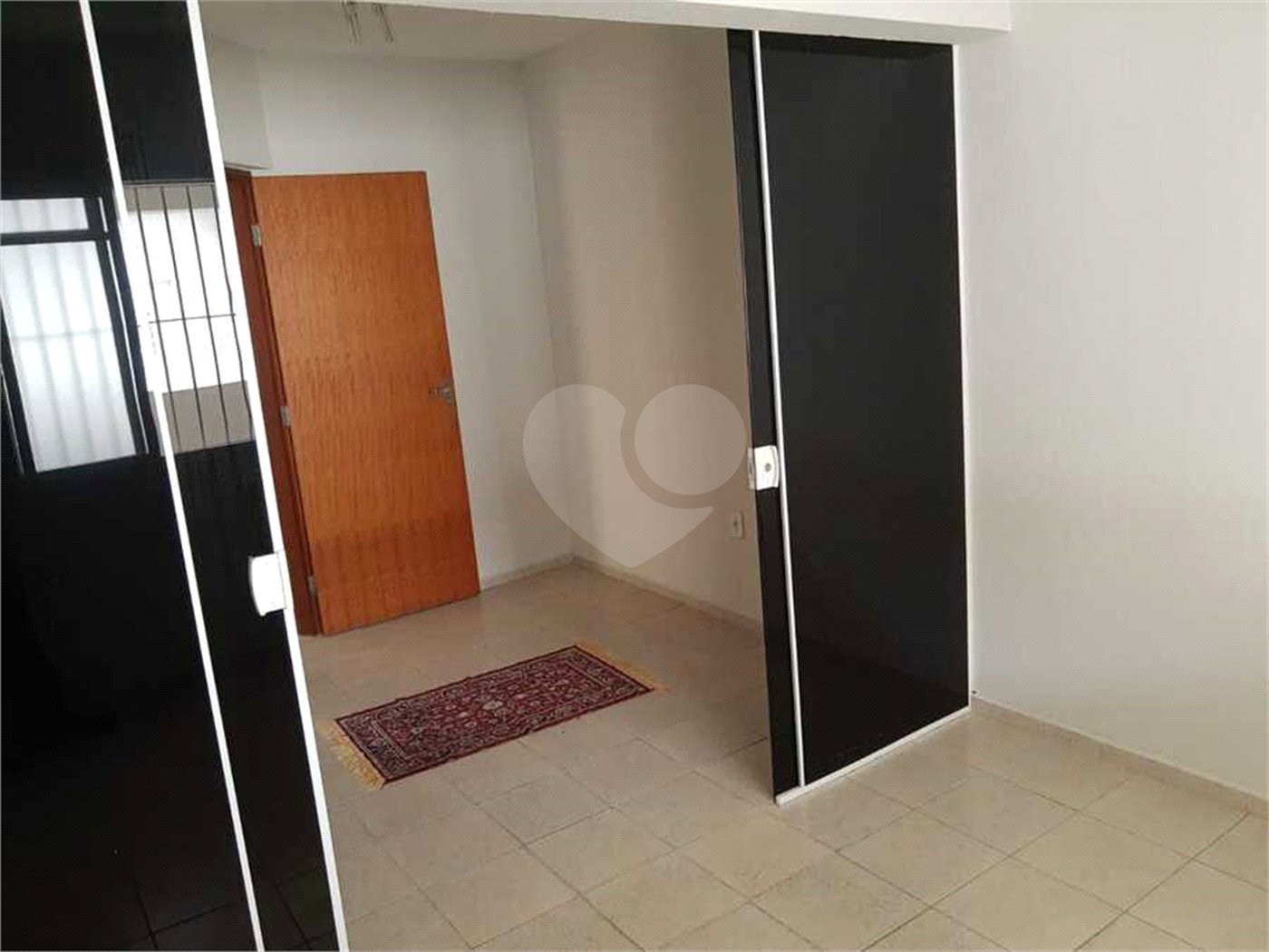 Sobrado à venda com 4 suítes em Vila Santana, Sorocaba, SP