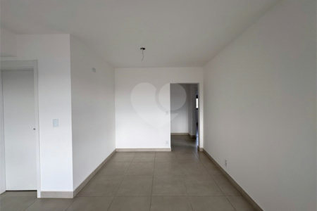 Apartamento à venda com 3 quartos, sendo 1 suíte,  em Jardim Faculdade, Sorocaba, SP