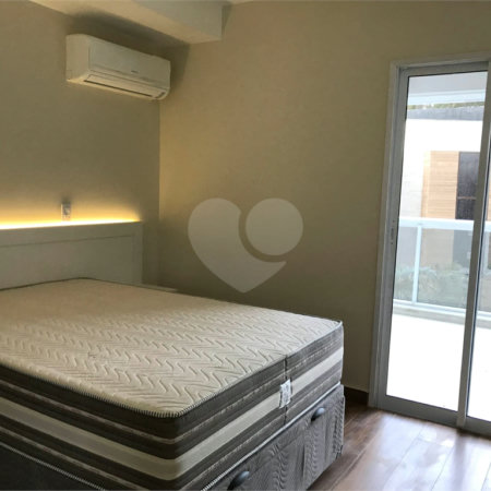 Apartamento à venda com 1 quarto em Empresarial 18 do Forte, Barueri, SP