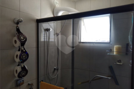 Apartamento à venda com 3 quartos, sendo 1 suíte, em Parque Santana, Mogi das Cruzes, SP