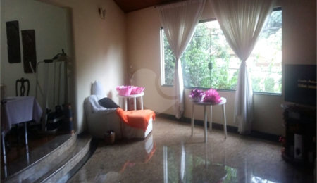 Sobrado à venda com 2 quartos, sendo 1 suíte,  em Jardim Virginia Bianca, São Paulo, SP